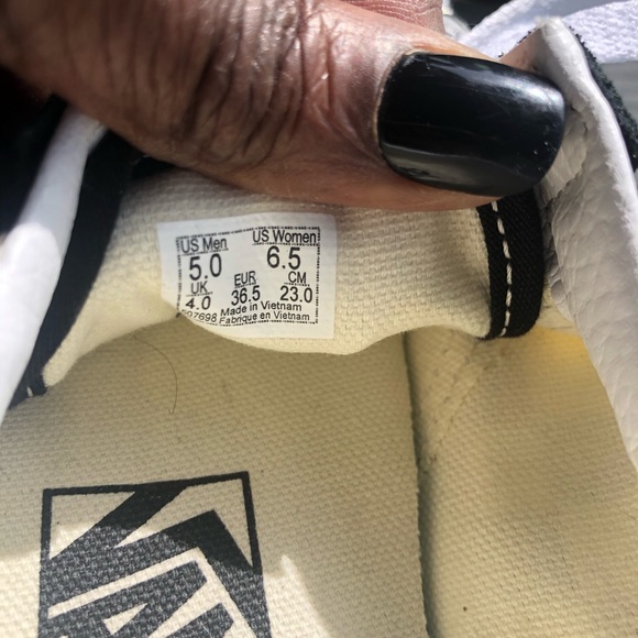 Black and White Checkered Vans - Picture 3 of 8